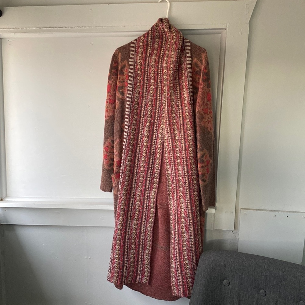 Long Pink Patterned Sweater